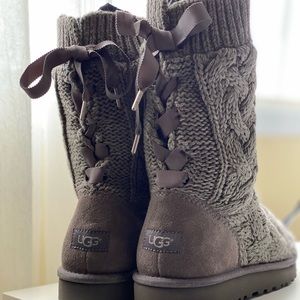 Knitted Ugg Boot